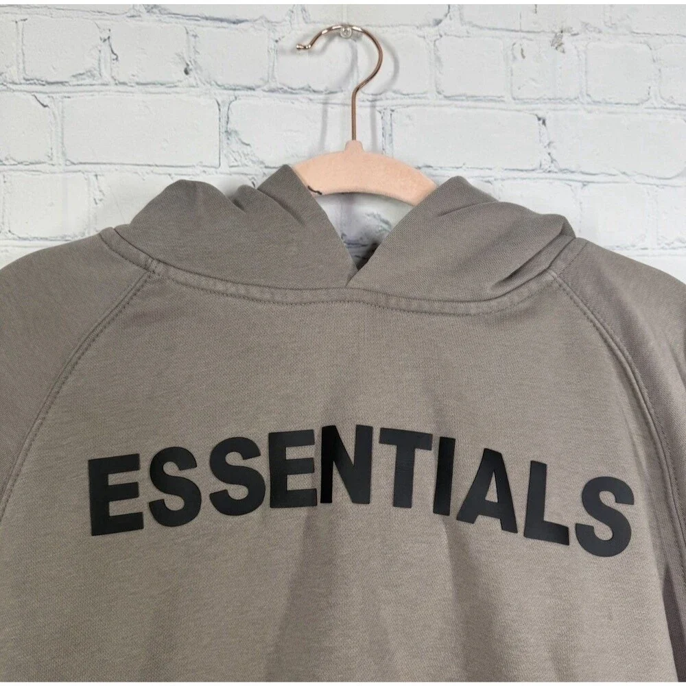 Fear of God Essentials Hoodie Mens Medium Taupe Gray Logo Pullover Oversized FOG
